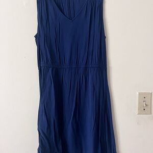 Elegant Navy Blue Sleeveless Dress